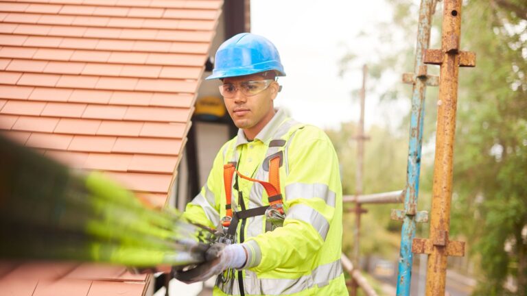 Gutter Installer in NJ